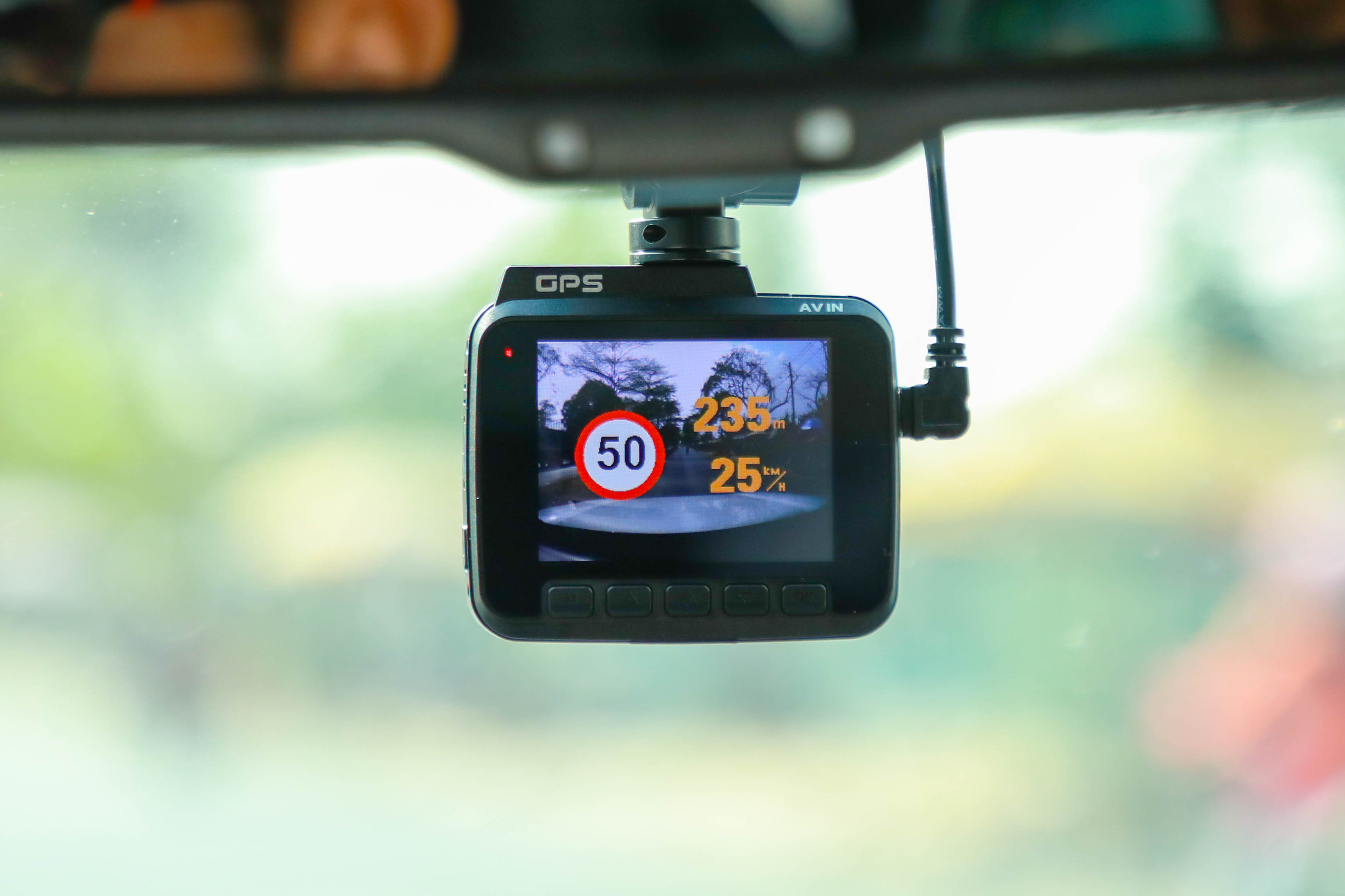 Review Camera hành trình Vietmap C61: Nhỏ gọn, dùng cảm biến Sony, nhiều  tính năng tiện ích | LifeStyle
