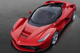 Ferrari lời trung bình 80.000 USD cho mỗi chiếc siêu xe