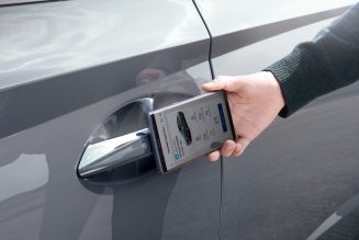 Sắp tới, có thể dùng iPhone để mở khóa xe hơi