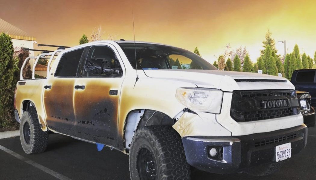 Cứu người trong “bão lửa” California, y tá Mỹ được Toyota tặng xe mới