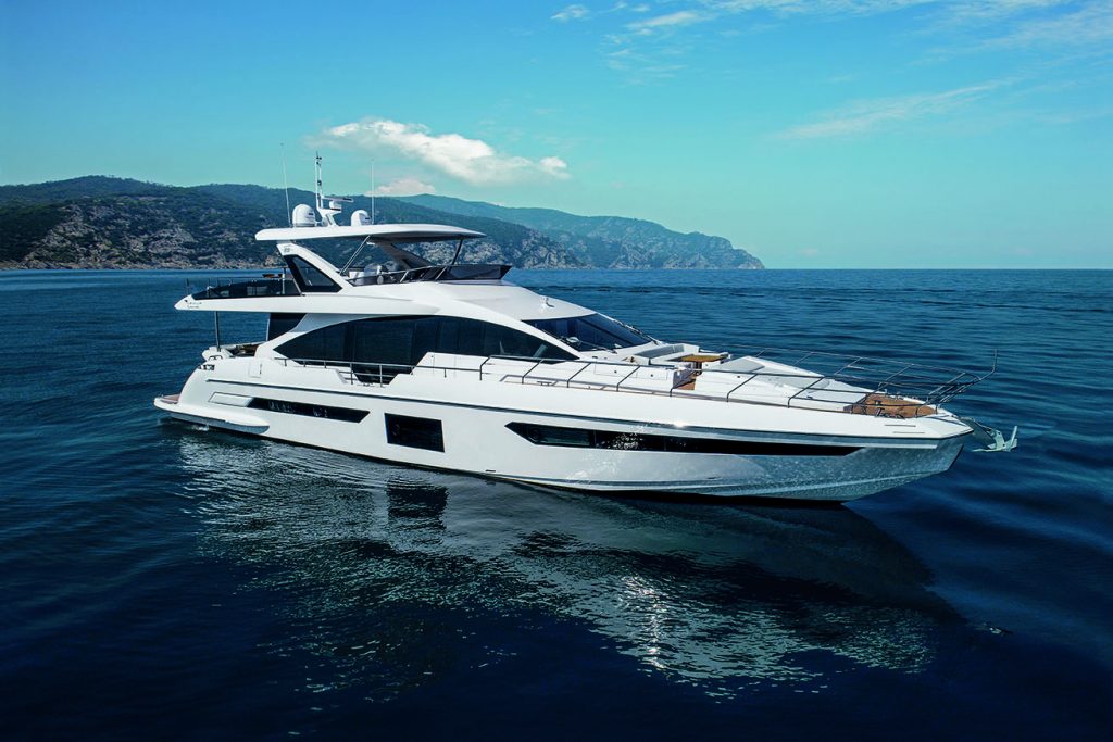 Siêu du thuyền Azimut Grande 25 METRI sắp về Việt Nam ảnh 1