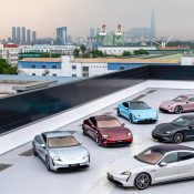 Những chiếc Porsche Taycan đầu tiên giao đến khách Việt