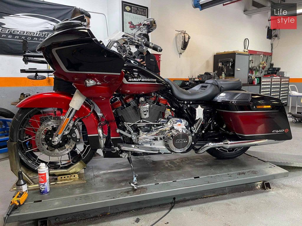 Harley-Davidson CVO Road Glide 2021 đầu tiên về Việt Nam giá hơn 2 tỷ đồng