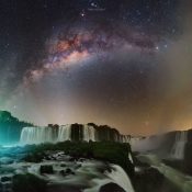 Những bức ảnh chụp dải Milky Way ấn tượng nhất