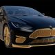 Chiếc Tesla Model S đắt giá nhất thế giới mạ vàng 24K