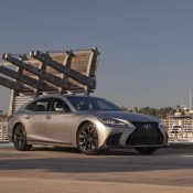 Lexus LS 500 2022 trình làng với một số tùy chọn nâng cấp cho các phiên bản