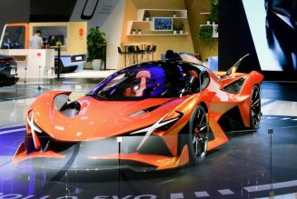 “Xem trước” người kế nhiệm mẫu Hypercar độc đáo Apollo IE: Apollo Project Evo